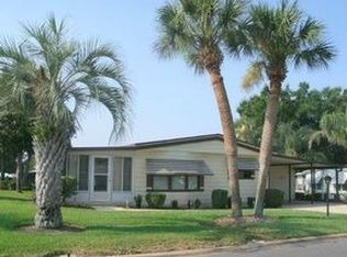 1520 Lake Dr, Grand Island, FL 32735