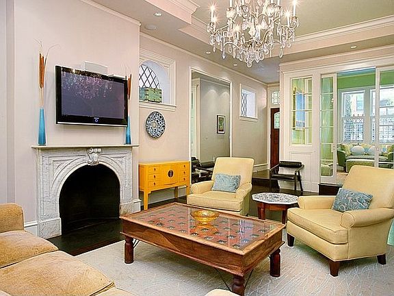 Living room with 14 ft ceilings