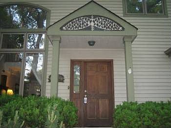 3rd image of 22W762 Sycamore Dr