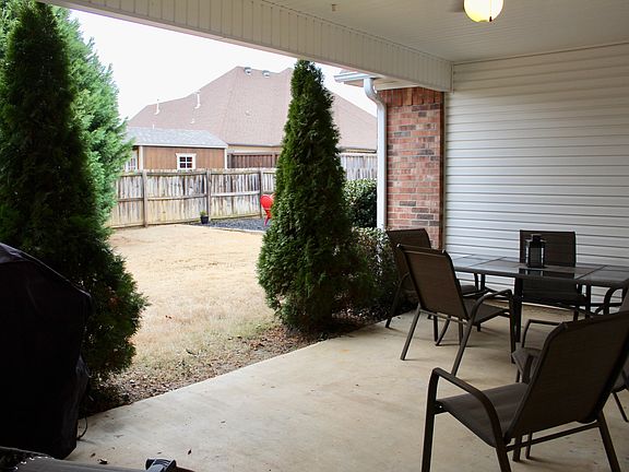 5th image of 4011 Hermitage Dr
