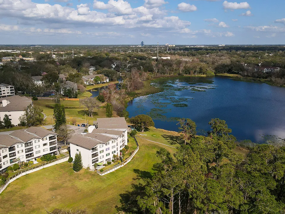 1052 Lotus Cove Ct #721