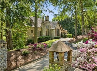 105 Kingston Mnr, Sandy Springs, GA 30342