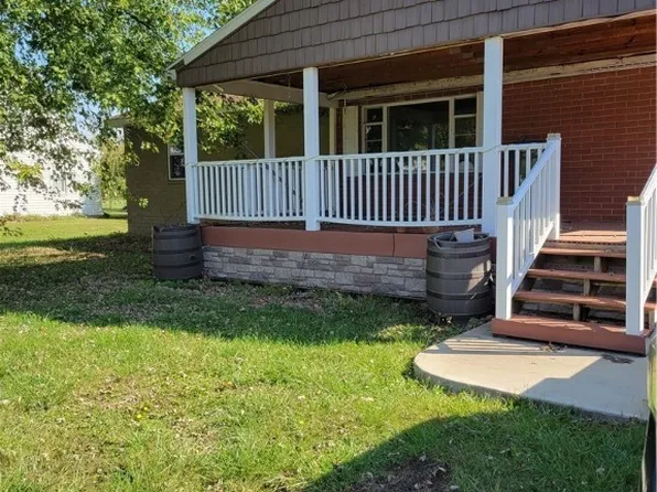 22420 Jo Ann Rd, West Lafayette, OH 43845