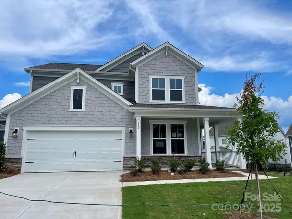 162 Holsworthy Dr, Mooresville, NC 28115