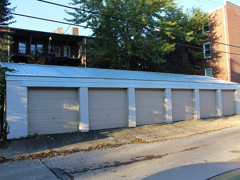 6261 Clemens Ave — Photo 21