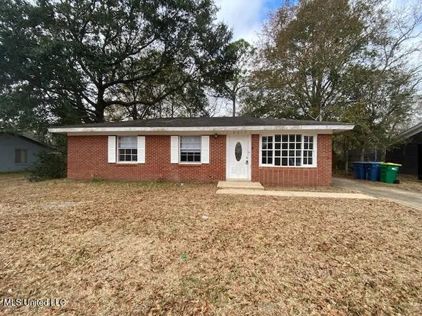 7217 Hampton Dr, Biloxi, MS 39532