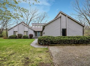 3248 W Huron River Dr, Ann Arbor, MI 48103