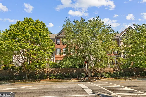 1041 Atlanta Ave #4 Photo 1