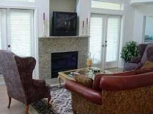 3rd image of 209 Violet Dr