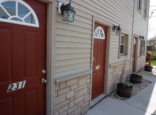 225-231 Water St, Cambridge, WI 53523