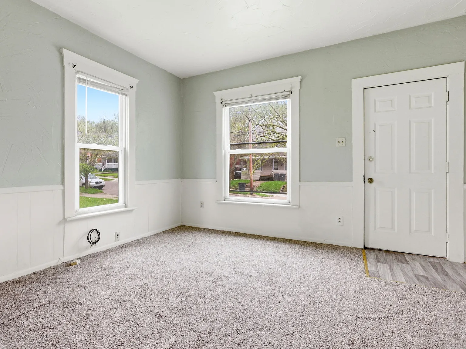 3 bed, 1121 sqft, $1,100 — Photo 4