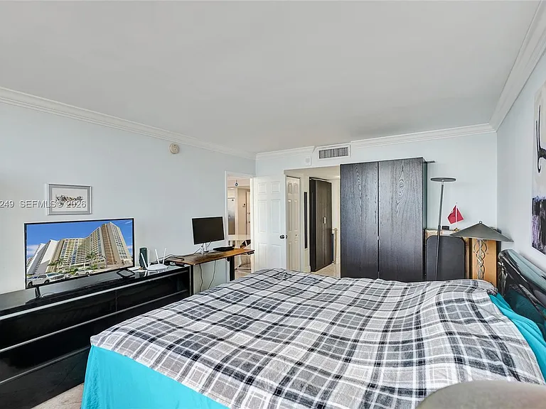 3180 S Ocean Dr #415 — Photo 13