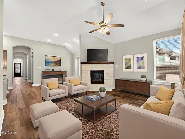 4706 Pin Oak Ct, Aubrey, TX 76227