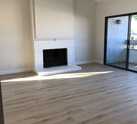 3rd image of 3012 Carolwood Ln