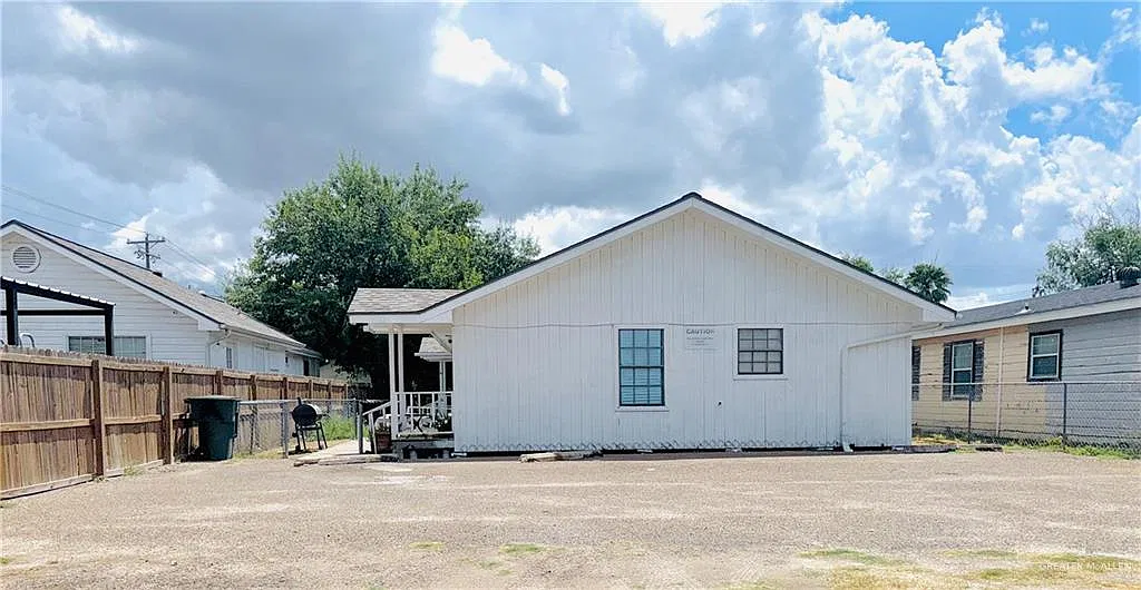 2 bed, 1.0 bath, 660 sqft, $650 — Photo 3