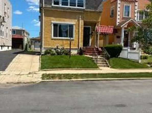 13743 233rd Street, Rosedale, NY 11422