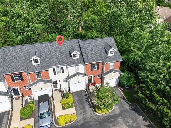 2646 Sawmill Reserve Dr, Powell, OH 43065