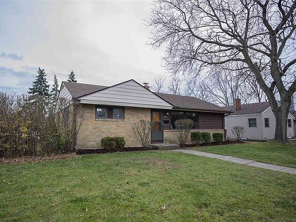 3rd image of 101 Oriole Cir