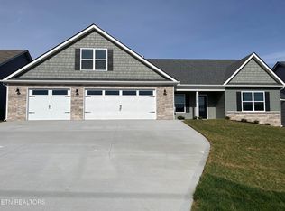 3230 Lobetti Rd, Knoxville, TN 37931