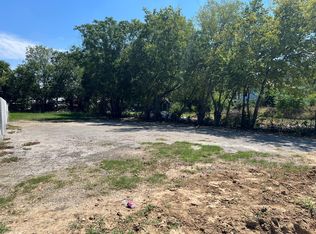 610 S Zarzamora St #9, San Antonio, TX 78207