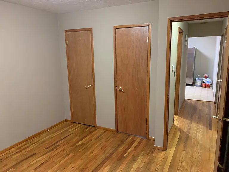 7501 S 76th Ave — Photo 18