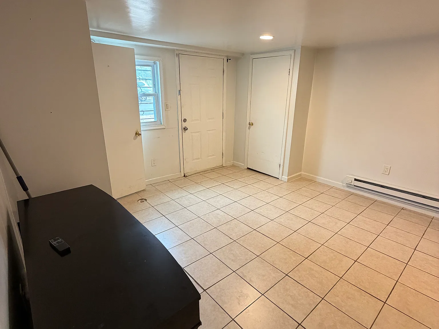 2 bed, $950 — Photo 2