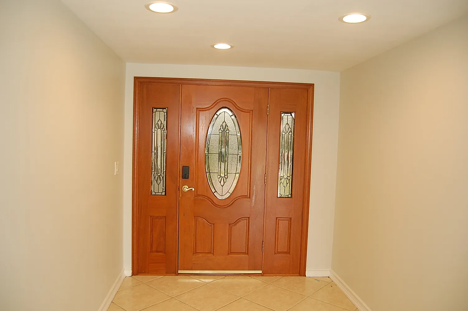 5 bed, 1789 sqft, $4,895 — Photo 3