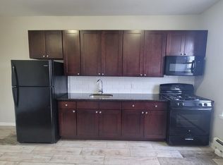 235 Munn Ave #402A, Irvington, NJ 07111