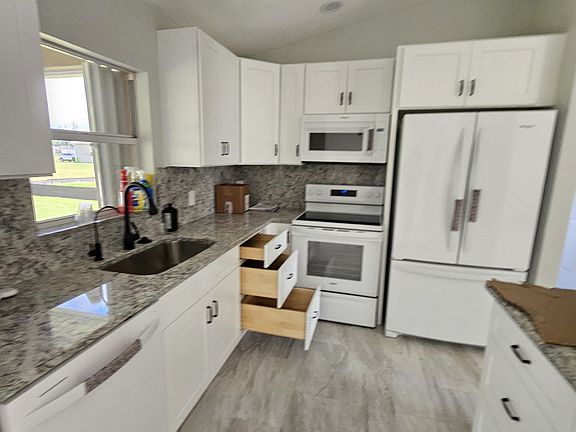 3rd image of 1141 NW 27th Ct