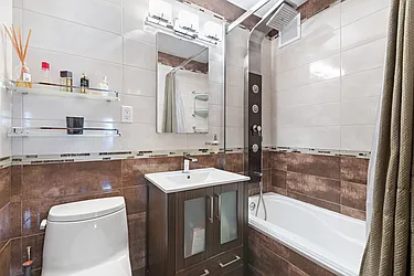 Sold by Thomas Lipovetsky, LREB