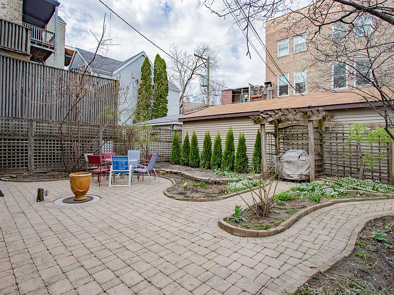 622 W Briar Pl #G — Photo 18