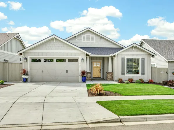 3954 Wyoming Ln, Medford, OR 97504
