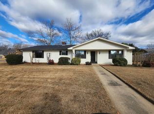 2108 Millwood Dr, Conway, AR 72032