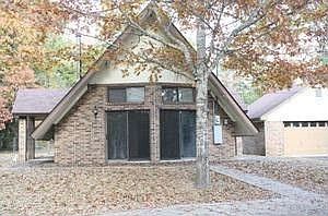 1st image of 920 Sherwood Forest Dr N