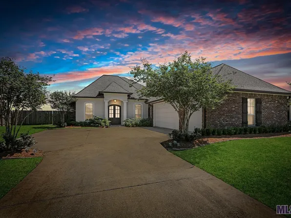 6092 Pelican Crossing Dr, Gonzales, LA 70737