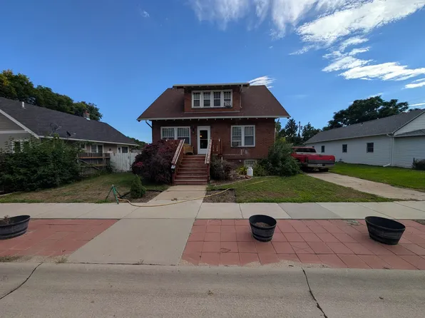 312 W 5th St, Ogallala, NE 69153