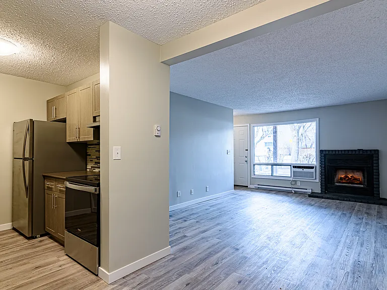 437 Hamilton Ave — Photo 6