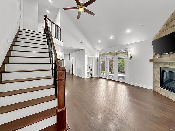 2nd image of 4257 W Thomas Ct