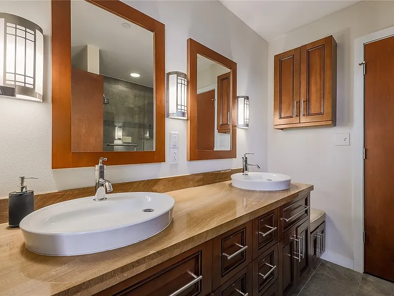 1812 West Ave #501 — Photo 52