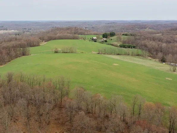 7146 Crowder Rd SW, Sherrodsville, OH 44675