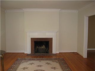 2nd image of 907 Yorklyn Rd