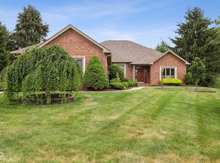 4551 Osprey Dr, Greenwood, IN 46143