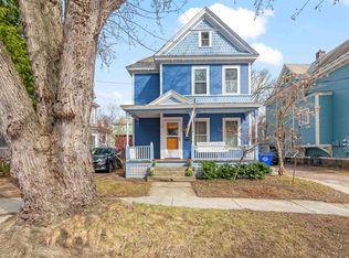 32 Booth St, Burlington, VT 05401