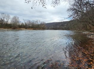 29 & 30 Sugar Maple Ln, Harpers Ferry, WV 25425