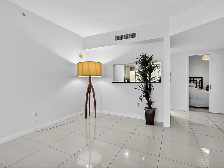 9595 Collins Ave #N-8F — Photo 11