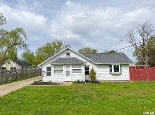 3803 S Chalmers Ave, Bartonville, IL