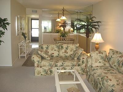 4th image of 995 Laguna Dr #105-1