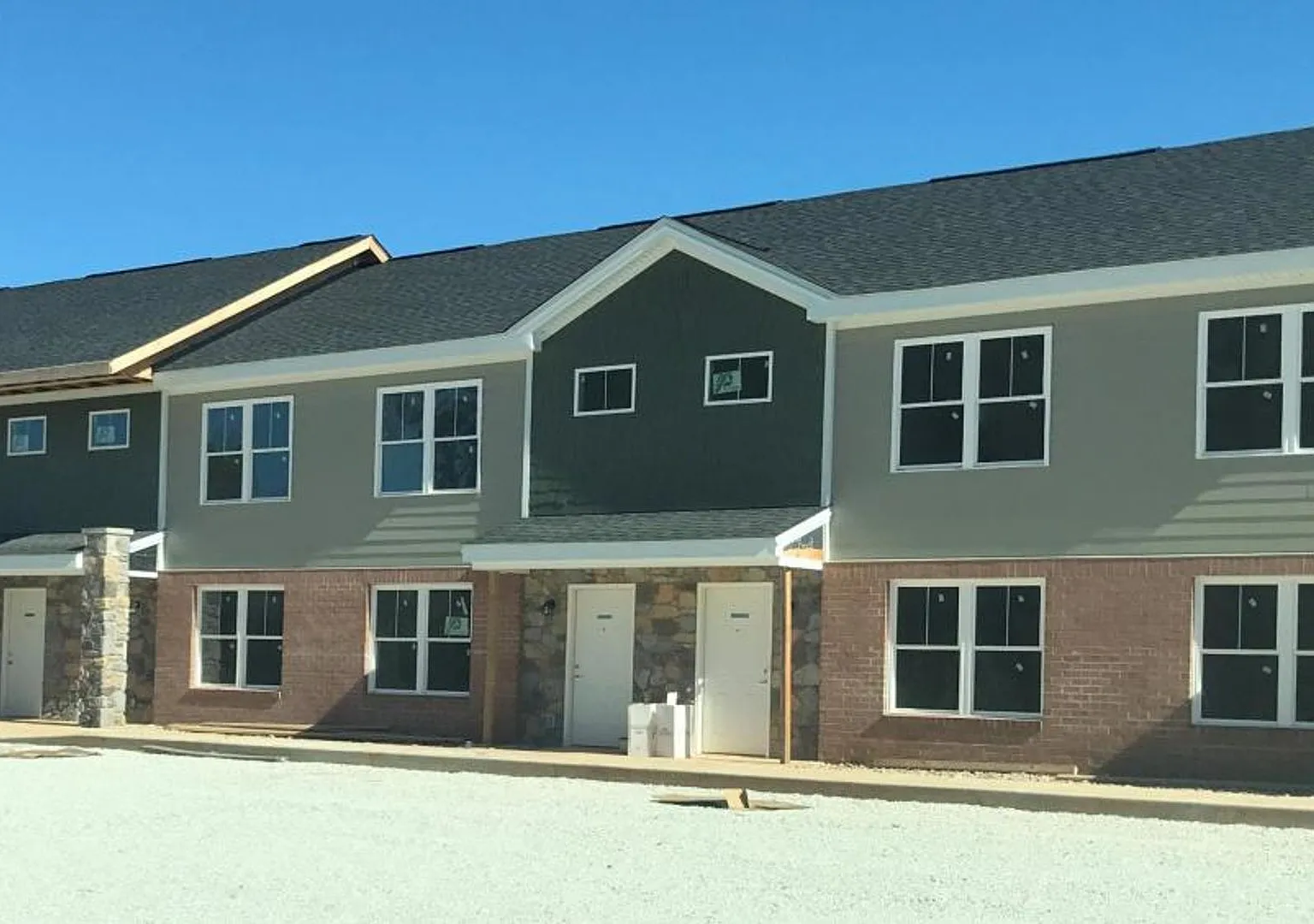 Plant Drive Townhomes — Photo 1