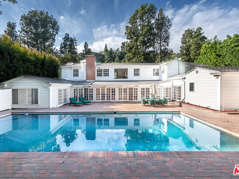 1148 Coldwater Canyon Dr — Photo 13