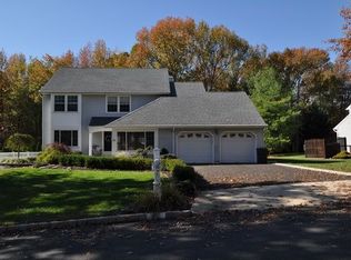16 David Dr, Old Bridge, NJ 08857
